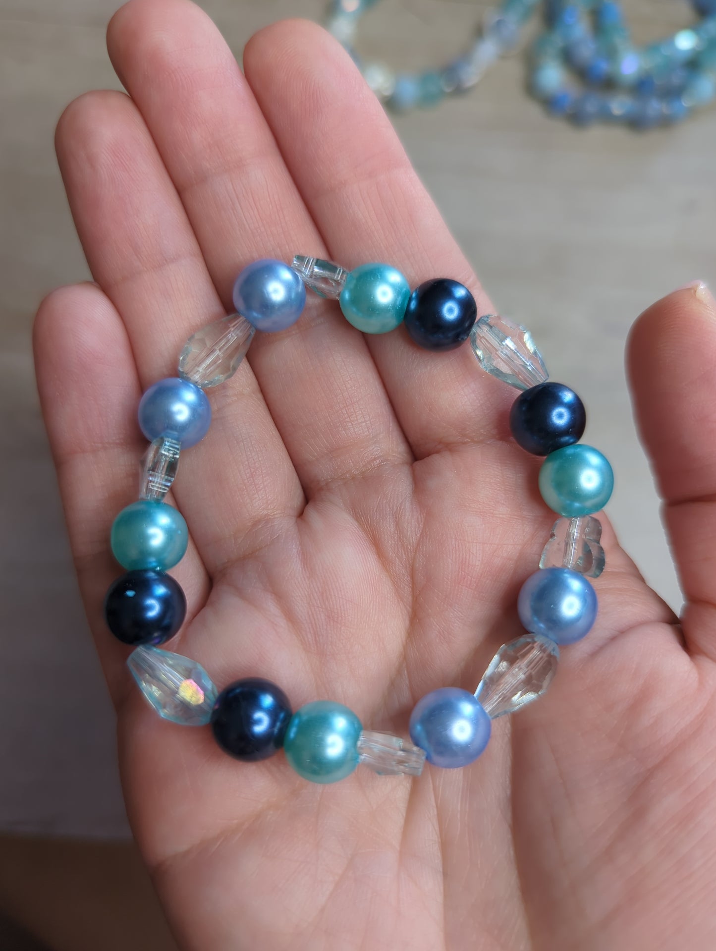 Glass Bead Bracelet Blue & White - 10mm