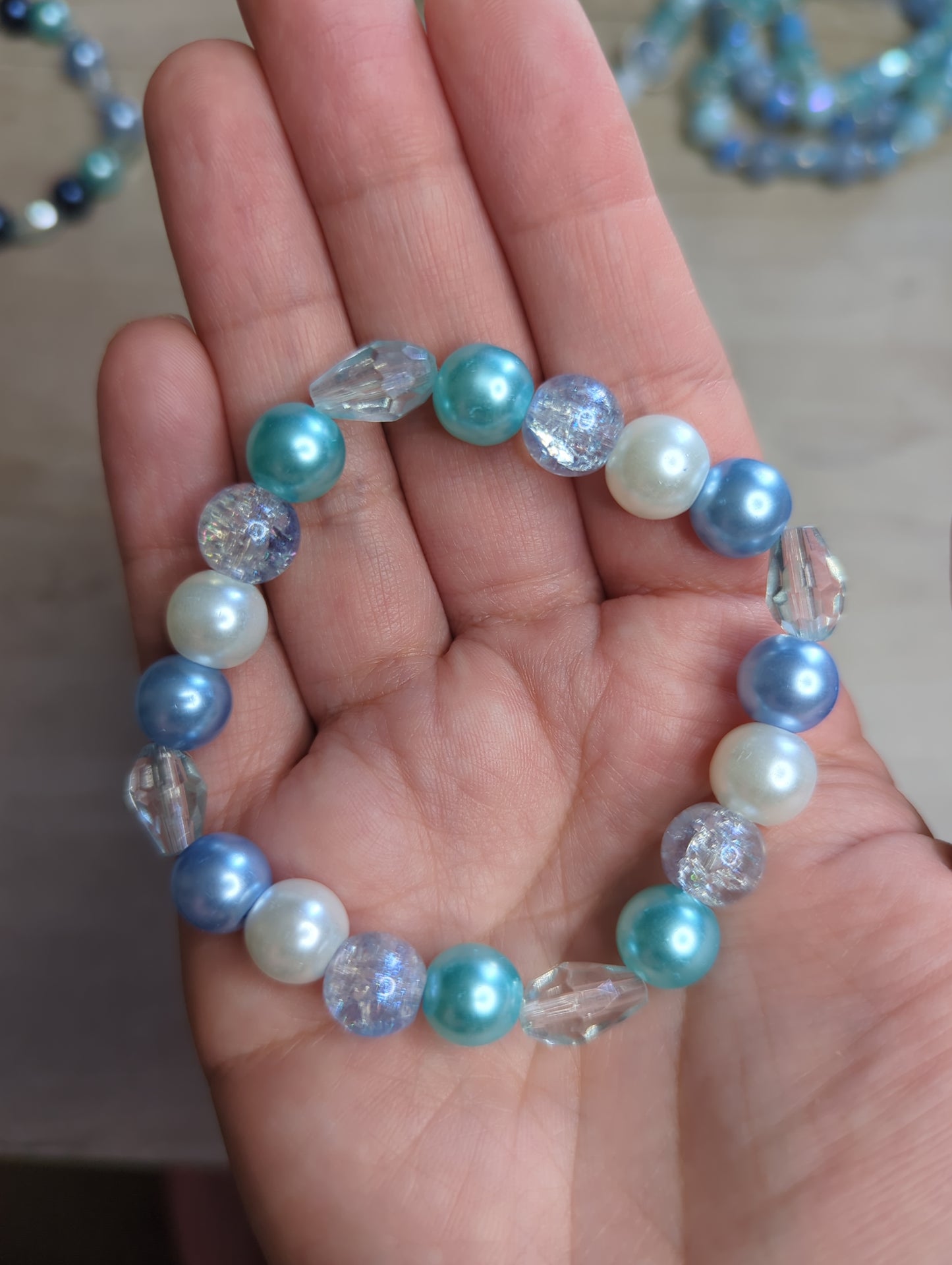 Glass Bead Bracelet Blue & White - 10mm
