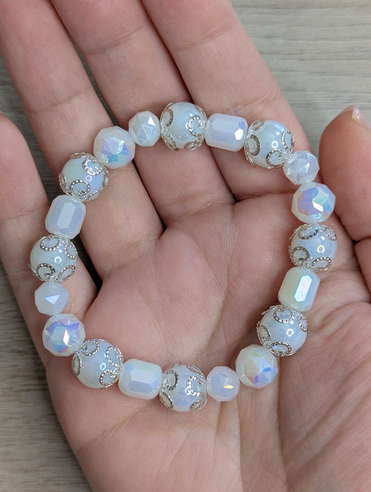 Glass Bead Bracelet White Pearl - 10mm